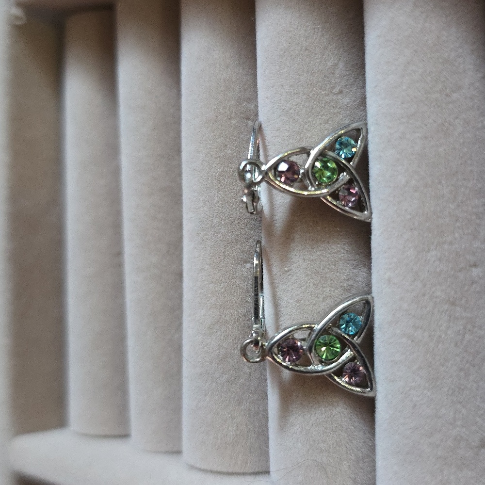 Solvar Silver Trinity Knot Triquetra Celtic Earrings